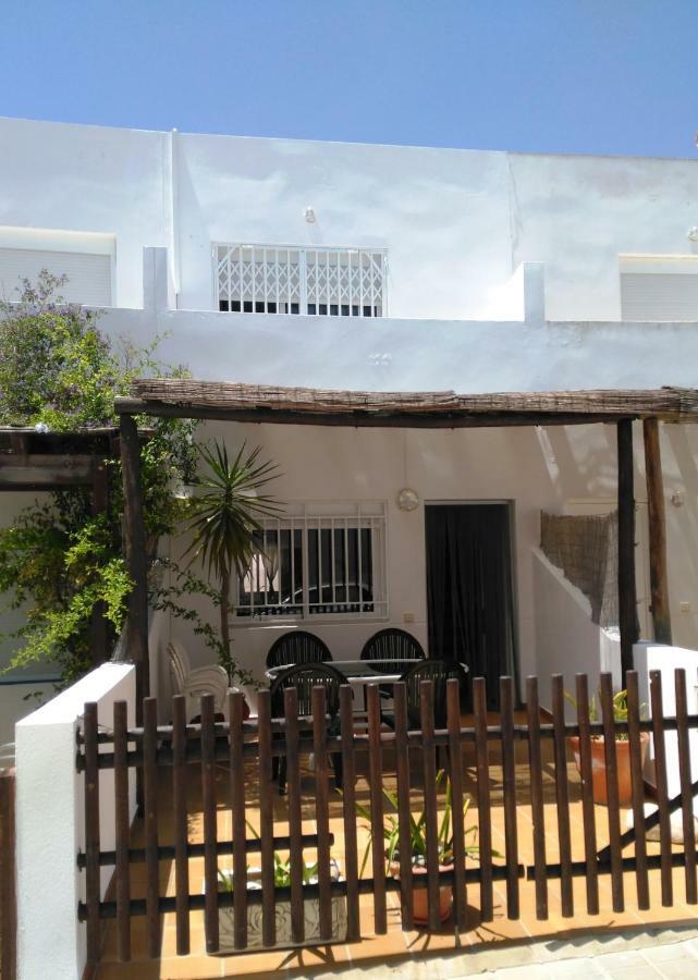 Comodidad en AGUAMARGA! Agua Amarga  Exterior foto