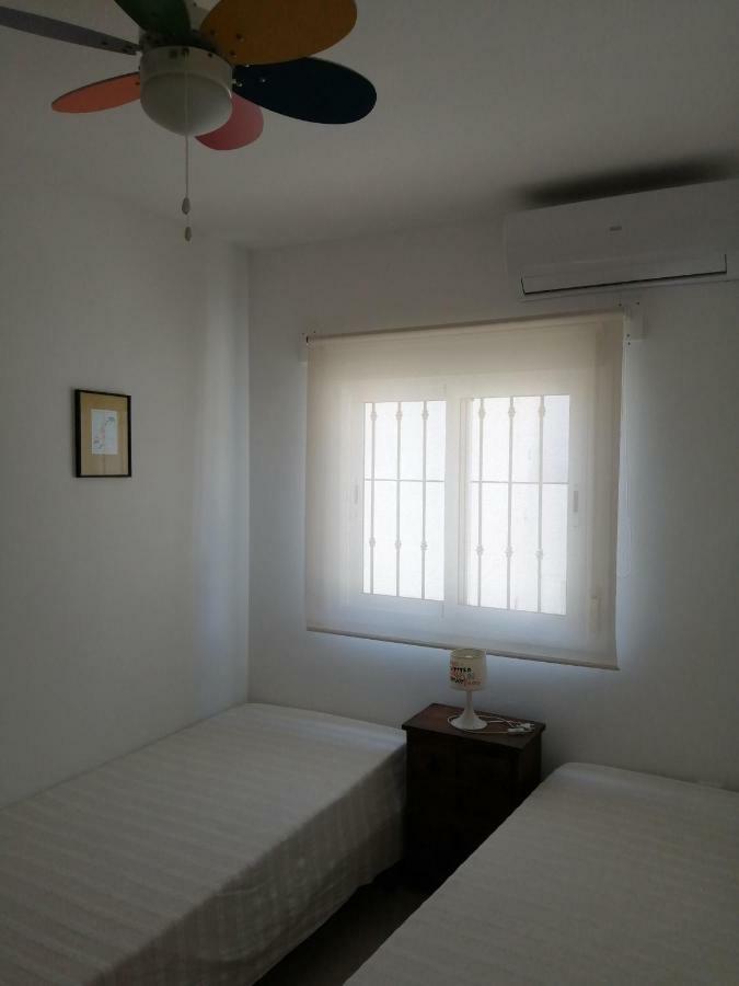 Comodidad en AGUAMARGA! Agua Amarga  Exterior foto